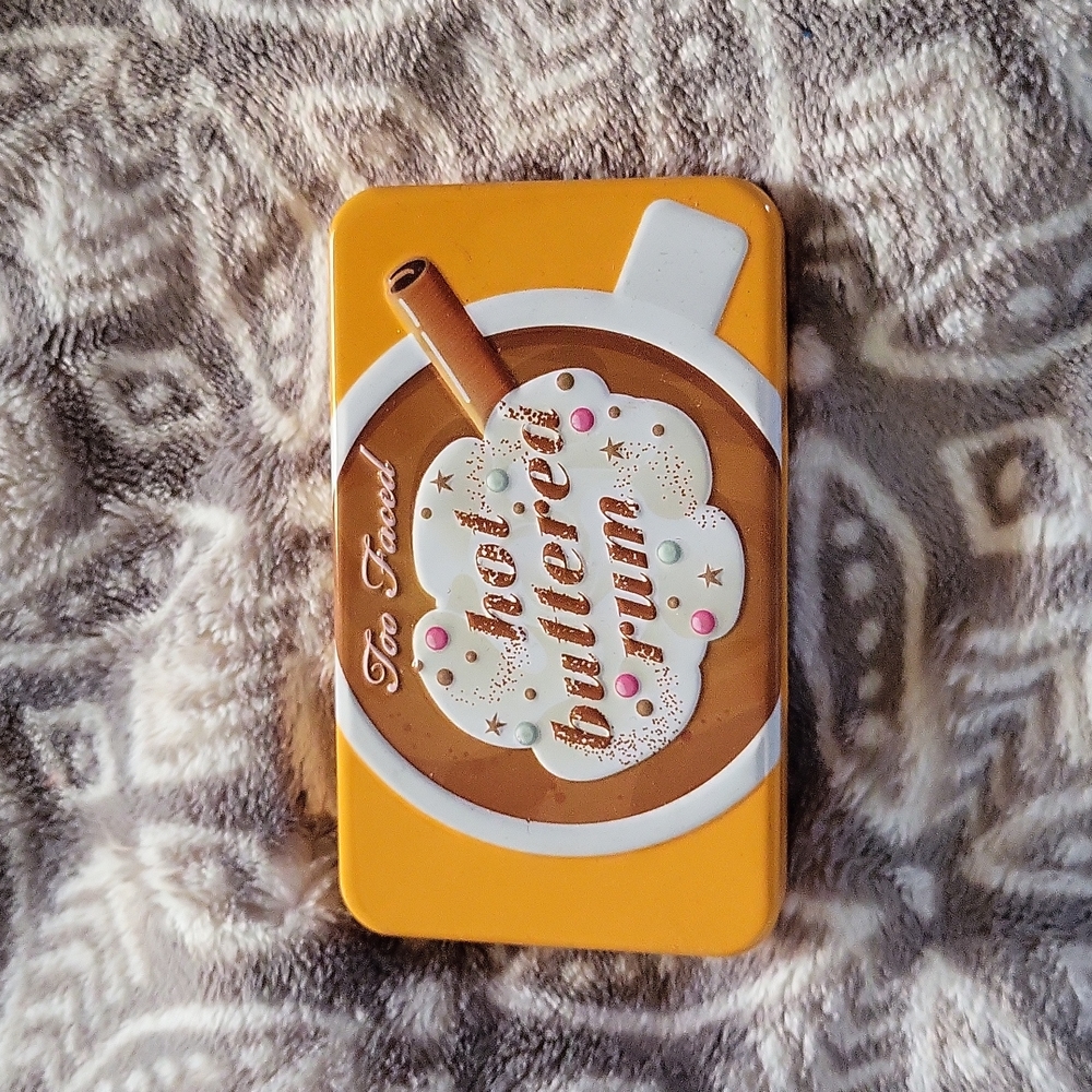 Too Faced Hot Buttered Rum Palette